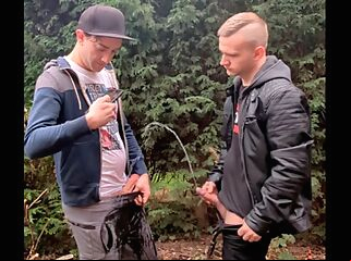 outdoor piss fun amateur gay porn outdoor gay porn couple gay porn